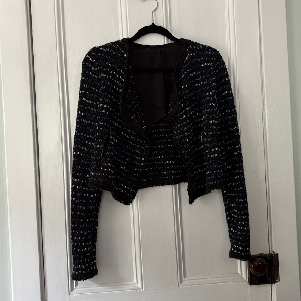 Stylish Black and Blue Women's Jacket - Picture 2 of 5